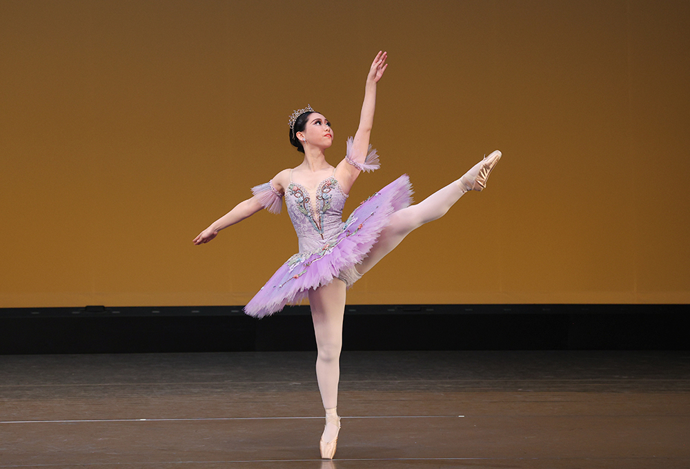 第二部「眠れる森の美女」第１幕よりリラの精