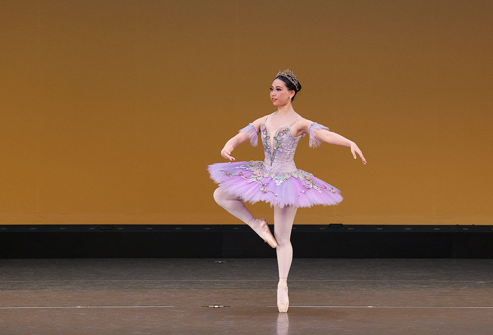 第二部「眠れる森の美女」第１幕よりリラの精