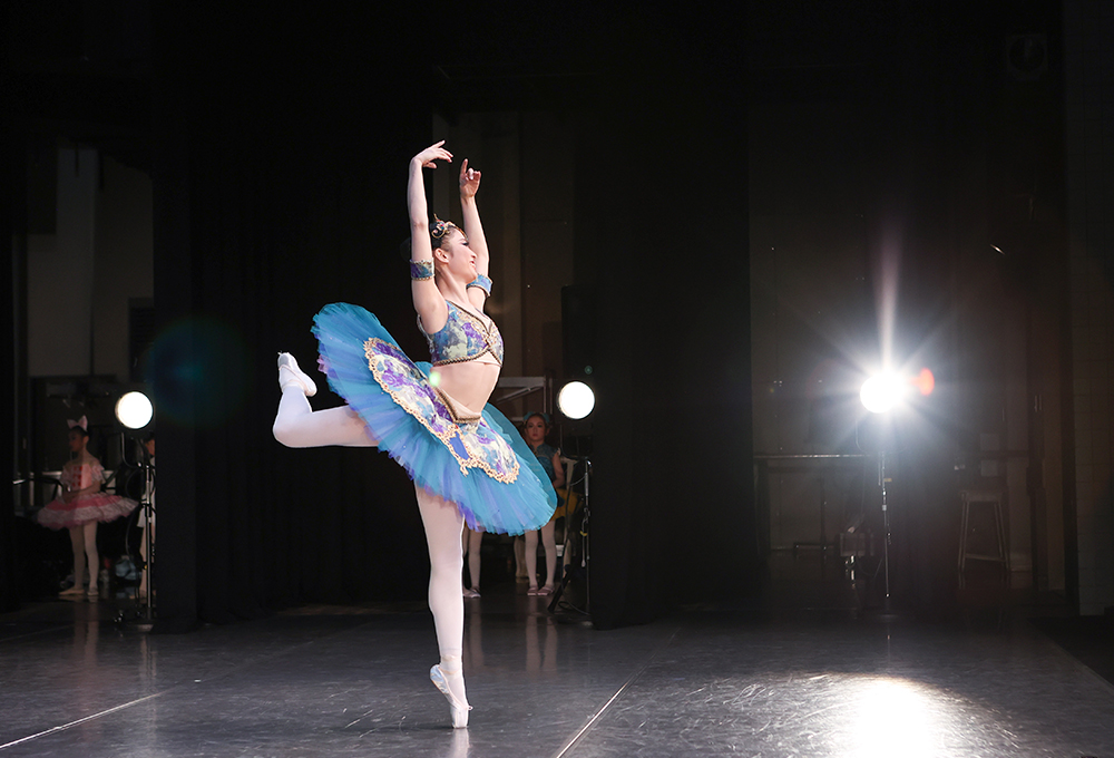 第一部「海賊」第３幕よりオダリスクの第３ヴァリエーション